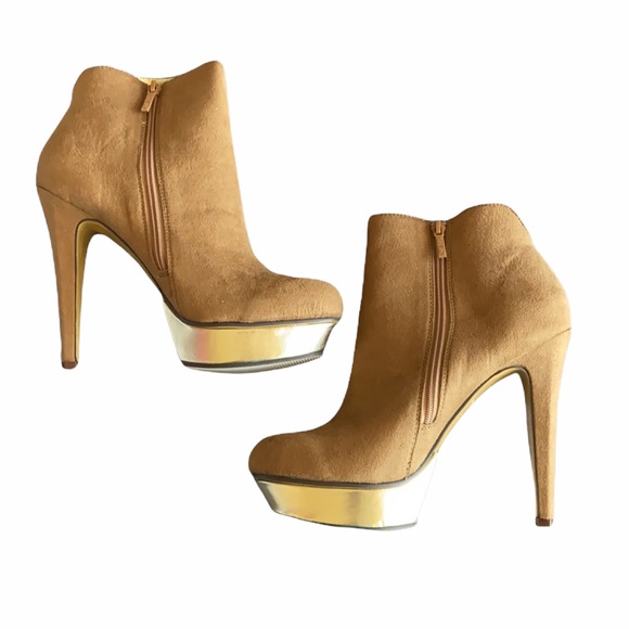 Michael Antonio Tan Suede Gold Bottom Platform Bootie - Picture 2 of 5